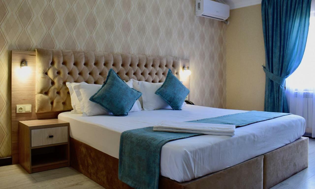 Dostar Inn Chimkent Extérieur photo