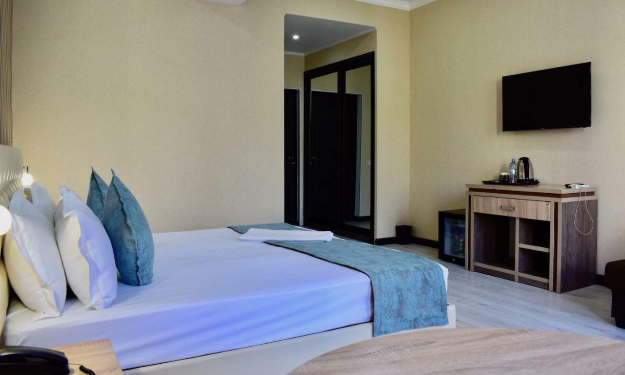 Dostar Inn Chimkent Extérieur photo